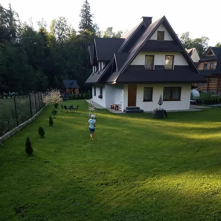 Apartman Apartament Huty